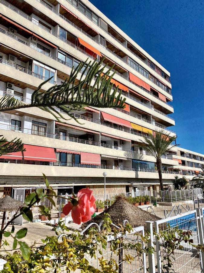 Nogalera 110 City Central 3 Seasonal Pools With Bar Torremolinos Bagian luar foto